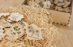 Puzzle Herbár lie膷ivých rastlín drevené quebra-cabeça em krabi膷ke